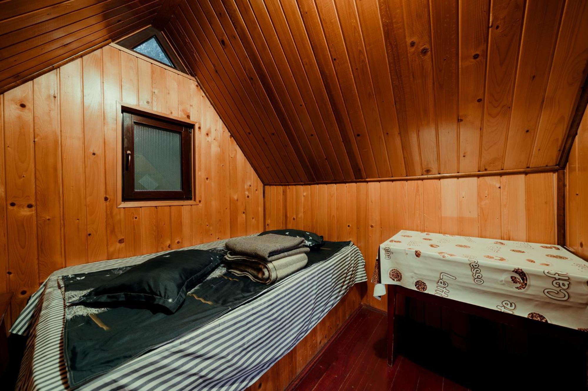 Camping Veverita Vatra Dornei Cameră foto