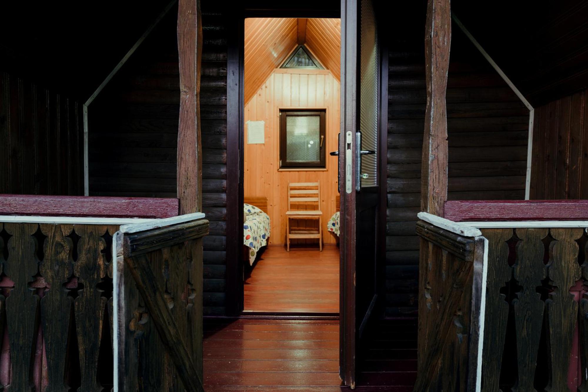 Camping Veverita Vatra Dornei Cameră foto